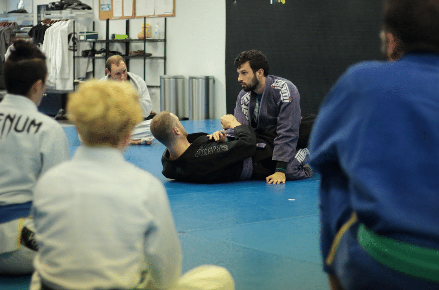 How do points in Jiu-Jitsu work?